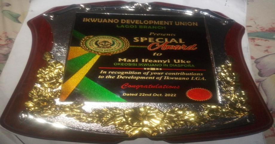 *IFEANYI UKE BAGS AN AWARD OF OKEOSISI IKWUANO IN DIASPORA